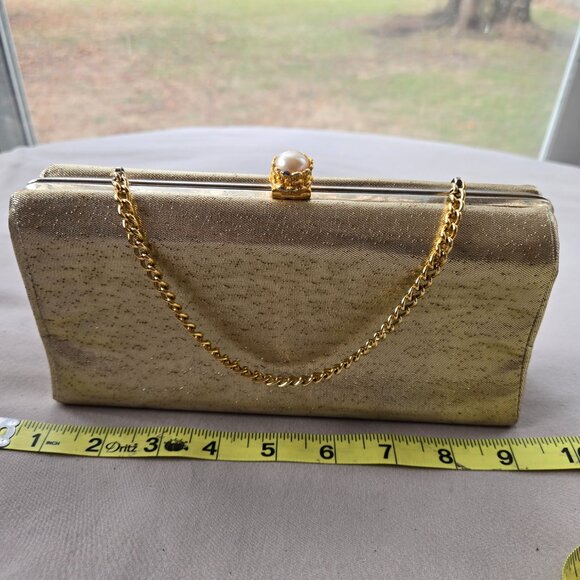 Vintage Gold Clutch Purse with Chain Strap Classic Evening Party - Picture 2 of 8